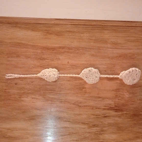 3-Tier Air Plant Hanger, Crocheted, Pre-owned - Picture 3 of 5